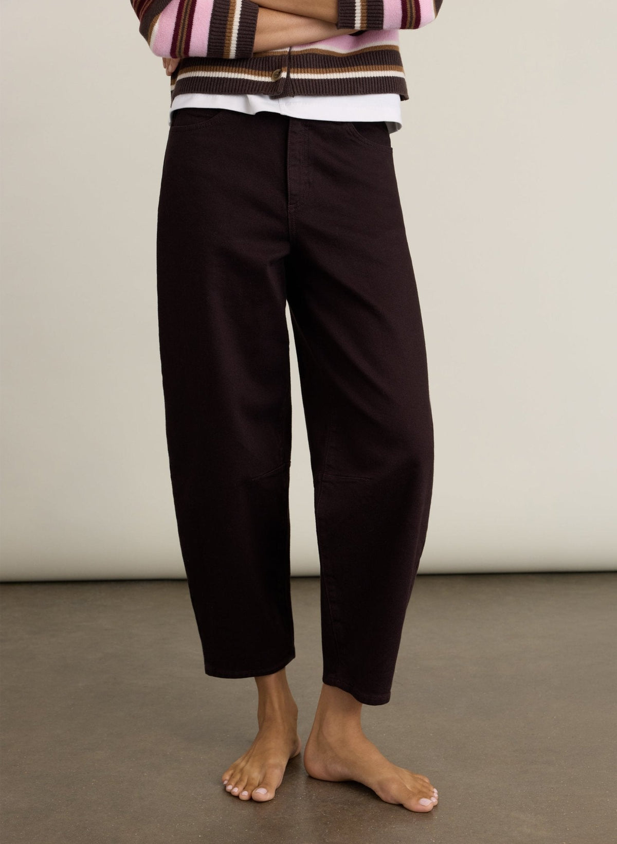 Nixi Barrel Leg Jeans