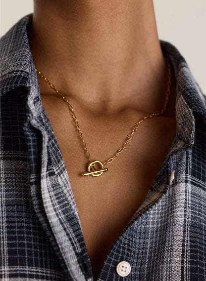Pippa Hammered T Bar Necklace
